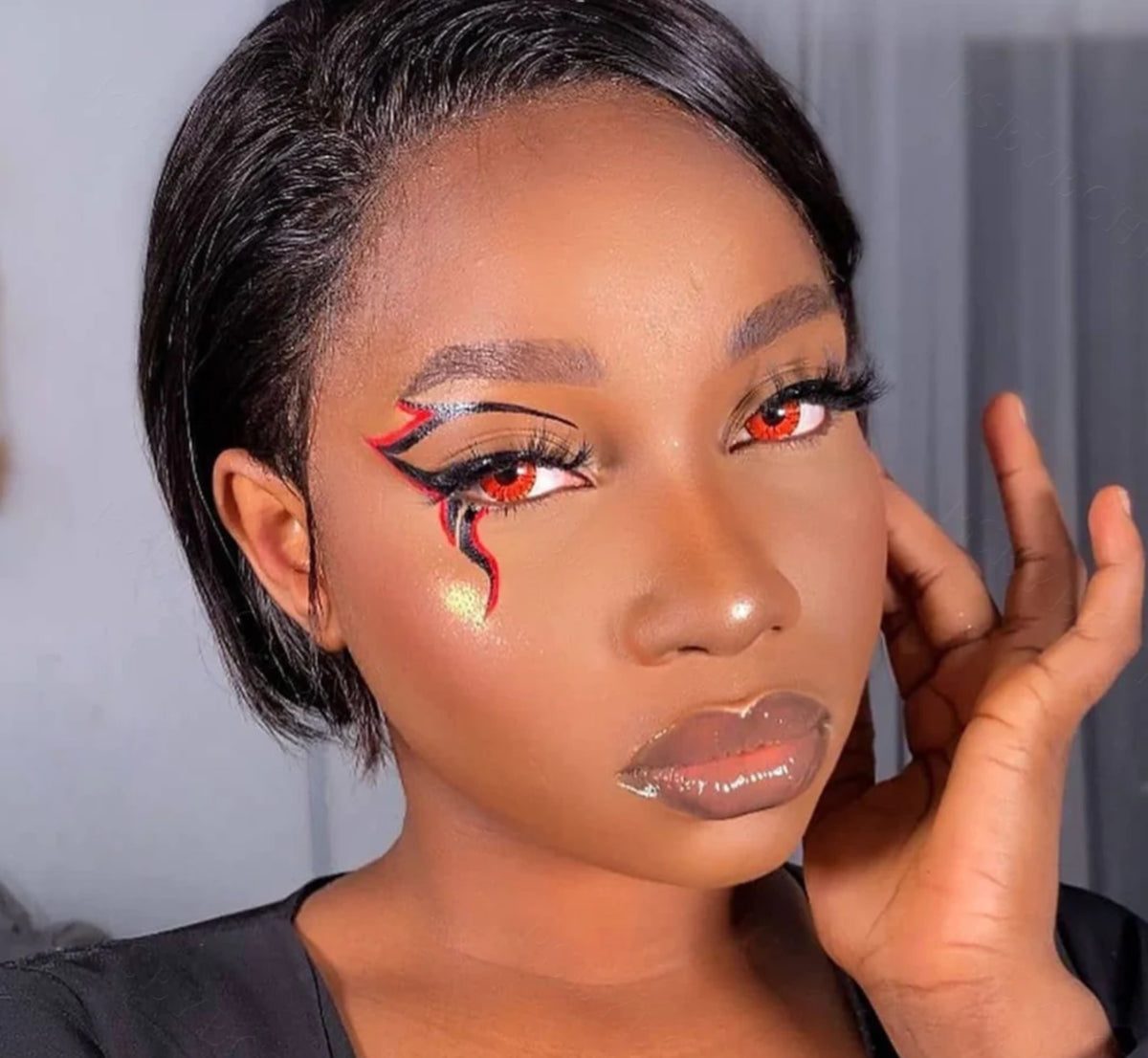 Red Crack Halloween Contacts