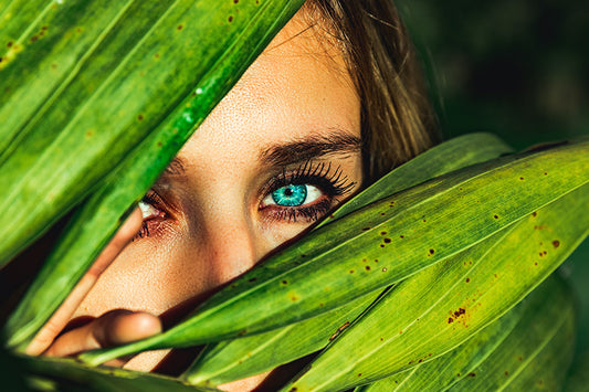 Top Coloured Contact Lenses To Match Your Hair Colour