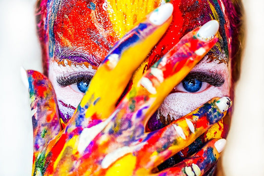 Gear Up Your Eye Game Instantly with Coloured Contact Lenses