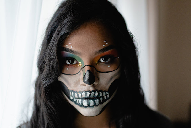 Halloween Contact Lenses and Celebration of Seasons