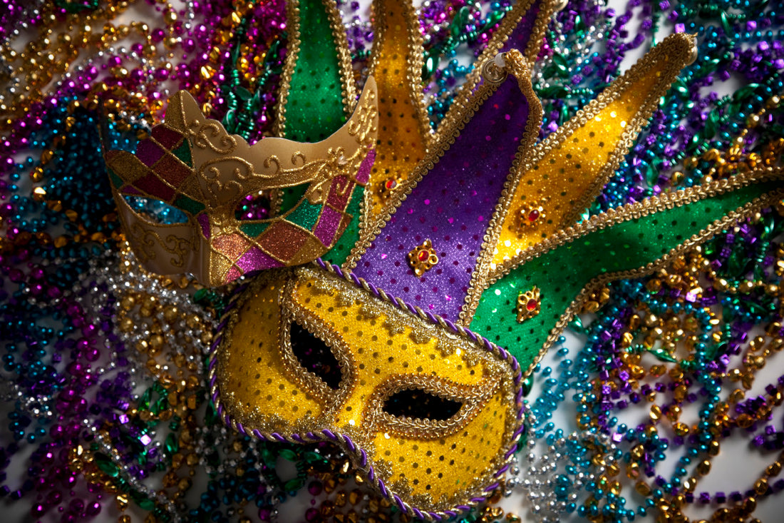 6 Jaw-dropping Festive Mardi Gras Makeup Looks