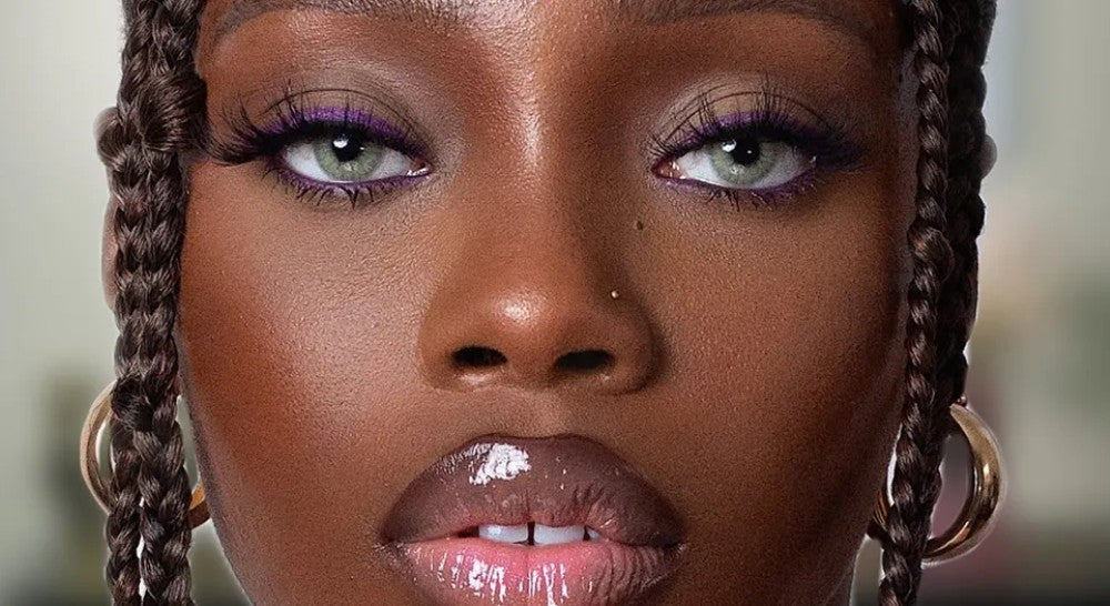 Eyes That Dazzle: Unveiling the Magic of Coloured Contact Lenses