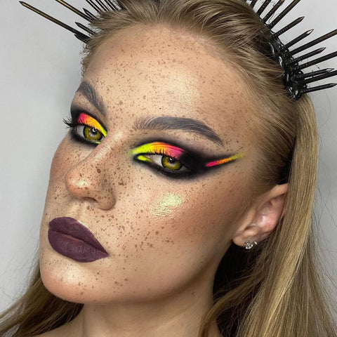 Glamor Yellow Halloween Contacts ( Expiry 10/25)